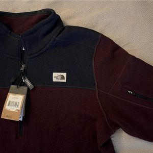 The North Face Mens XL Gordon Lyons 1/4 Zip- New With Tags